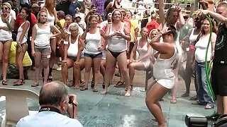 Czeska sex darmowe strony Rebecca Black uprawia seks.
