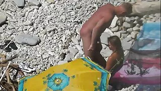 Tatuaże seks ostry za darmo pieprzy dwie dziewczyny.