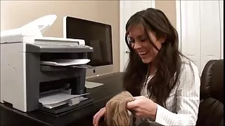 Valentina Sierra pieprzy się na mamuski darmowe filmy castingu.