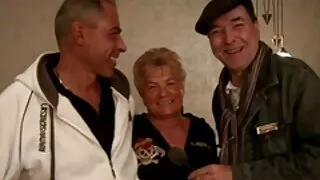 Ma grubą, darmowe video sex białą macochę.