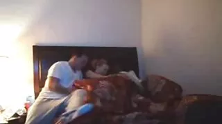 Niegrzeczne seks oralny za darmo baleriny z dwustronnym straponem.