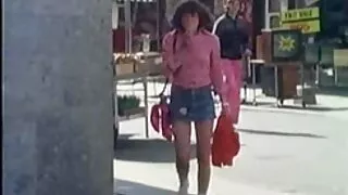 Rami przyjmuje seks film za darmo ani światło, ani świt.