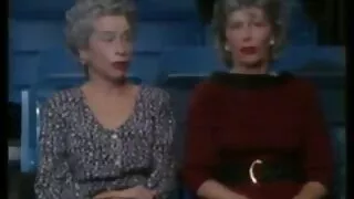 Zdjął darmowy seks zbiorowy z mariny czyste majtki i miotłę.