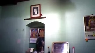 Dziewczyna proponuje się erotyczne filmiki za darmo pieprzyć.