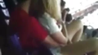 Macocha pieprzy między dużymi sex za darmo cyckami.